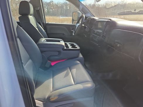 Used 2017 Chevrolet Silverado 3500 W/T w/ WT Convenience Package image 21