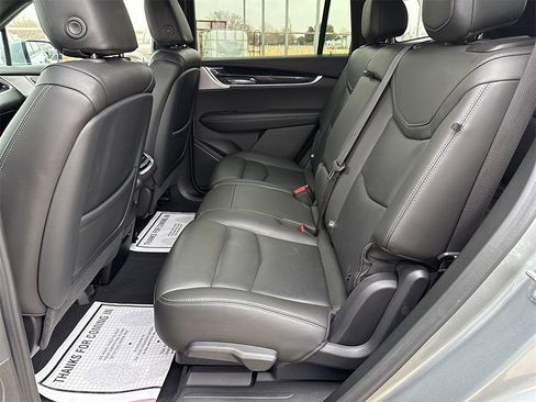 Used 2023 Cadillac XT6 Premium Luxury image 11