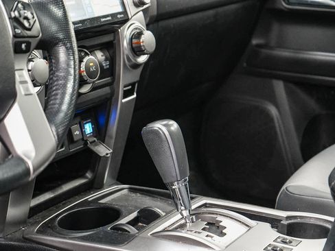 Used 2023 Toyota 4Runner SR5 Premium w/ Moonroof Package RWD image 24