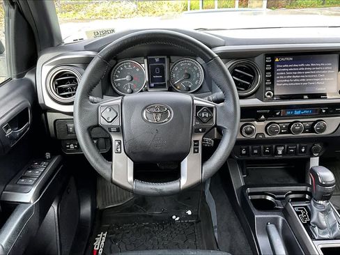 Used 2021 Toyota Tacoma TRD Pro image 5