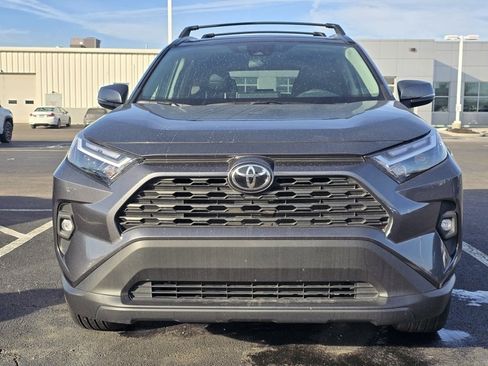 Used 2025 Toyota RAV4 XLE Premium image 2