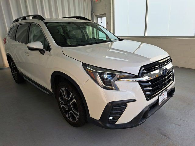 Used 2023 Subaru Ascent Limited AWD/4WD image 4