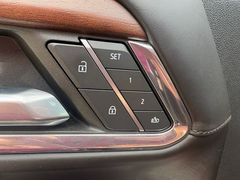 Used 2023 GMC Sierra 1500 Denali Ultimate image 11