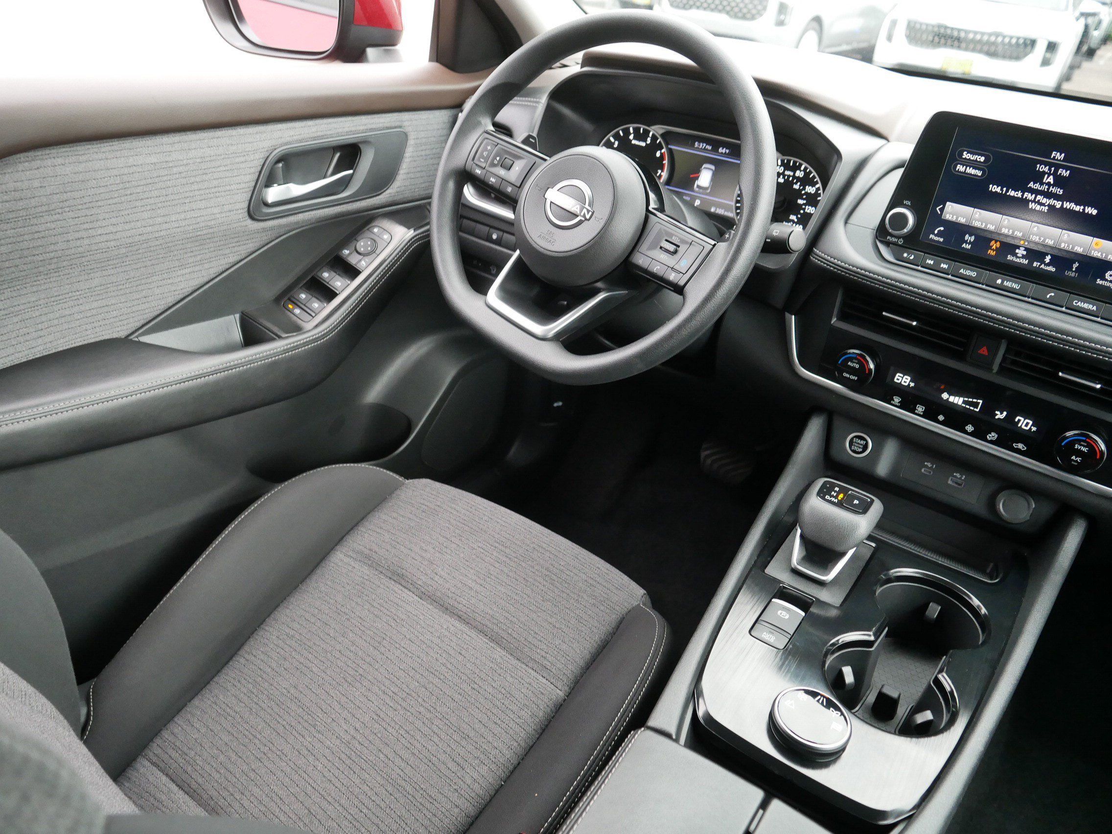 Certified 2023 Nissan Rogue SV AWD/4WD image 9