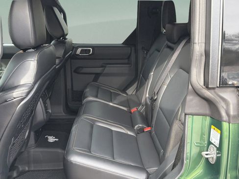 New 2025 Ford Bronco Badlands image 14