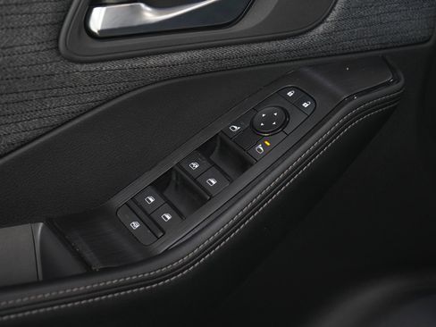 Used 2023 Nissan Rogue SV AWD/4WD image 21