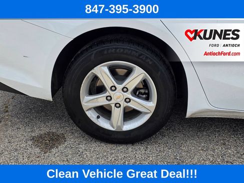 Used 2023 Chevrolet Malibu LT FWD image 10