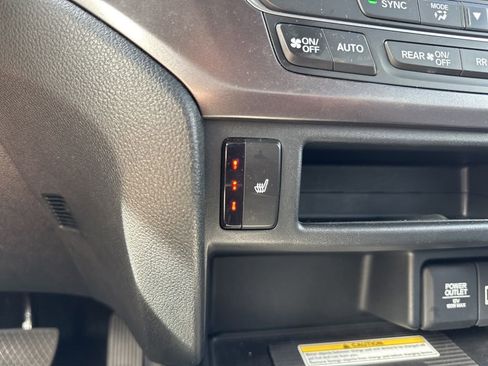 Used 2023 Honda Passport EX-L image 6