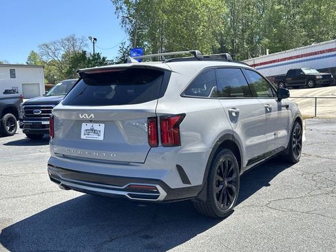 Used 2022 Kia Sorento SX image 7