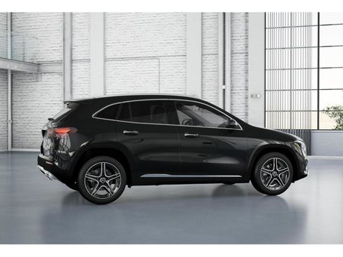 New 2026 Mercedes-Benz GLA 250 4MATIC image 19