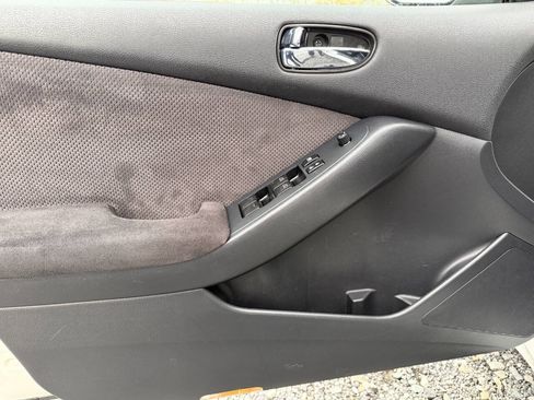 Used 2009 Nissan Altima 2.5 S w/ Convenience Pkg FWD image 13