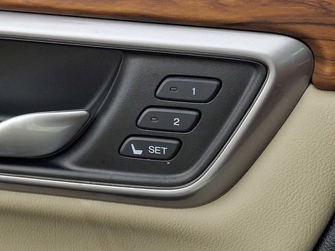 Used 2018 Honda CR-V EX-L image 19