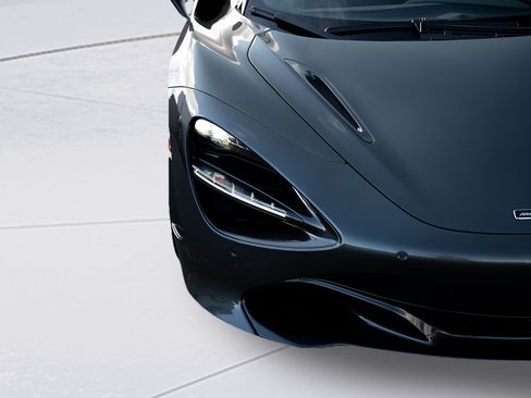 Used 2020 McLaren 720S Spider RWD image 28