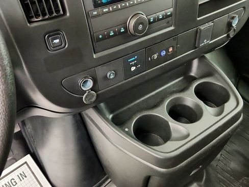 Used 2025 Chevrolet Express 2500 w/ Driver Convenience Package RWD image 15