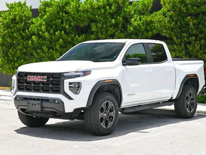 Used 2024 GMC Canyon Elevation w/ Elevation Premium Package