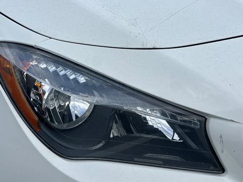 Used 2015 Mercedes-Benz CLA 250 image 21