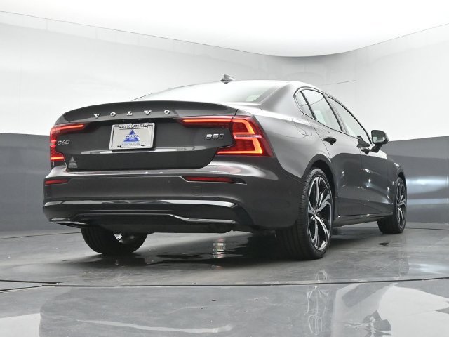 Used 2024 Volvo S60 B5 Plus w/ Climate Package AWD/4WD image 41