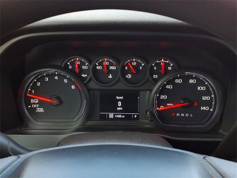 Used 2023 Chevrolet Silverado 1500 Custom Trail Boss w/ LPO, Dark Essentials Package image 17