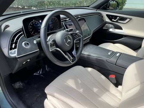 Used 2026 Mercedes-Benz E 350 Sedan image 17
