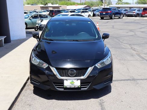 Used 2021 Nissan Versa SV FWD image 15