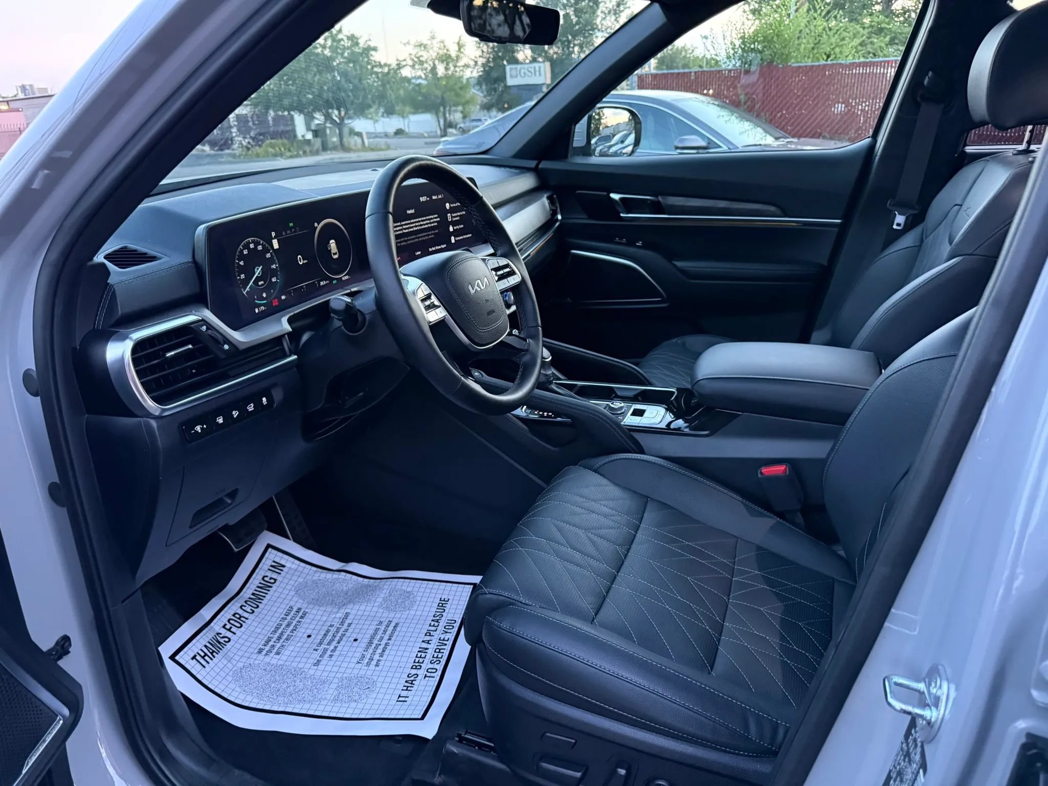 Used 2025 Kia Telluride SX X-Line AWD/4WD image 9