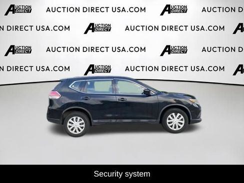 Used 2016 Nissan Rogue S AWD/4WD image 6