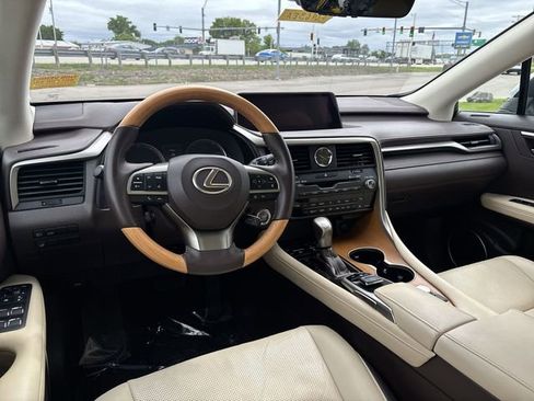 Used 2018 Lexus RX 350 FWD w/ Premium Package image 18