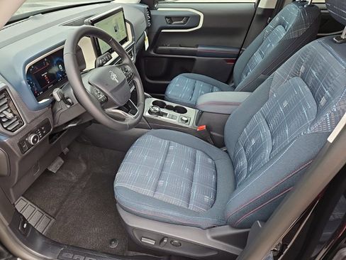 New 2025 Ford Bronco Sport Heritage w/ Convenience Package image 15