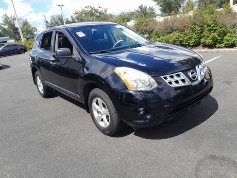 Used 2012 Nissan Rogue S w/ Special Edition Pkg FWD image 2