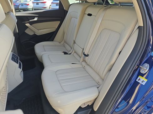 Used 2023 Audi Q5 2.0T Premium Plus w/ Premium Plus Package image 14