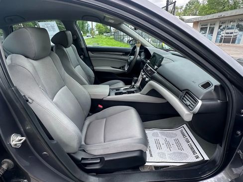 Used 2020 Honda Accord LX image 31