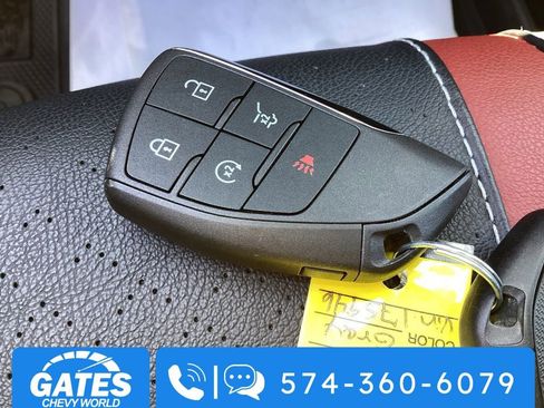 Used 2025 Chevrolet Traverse RS w/ LPO, Floor Liner Package AWD/4WD image 34