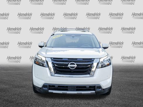 Used 2024 Nissan Pathfinder Platinum w/ Cargo Package image 3