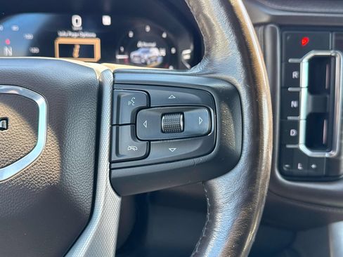 Used 2022 GMC Yukon Denali AWD/4WD image 25