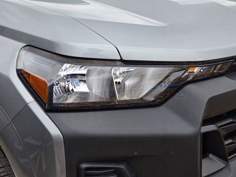 Used 2024 Chevrolet Colorado W/T RWD image 14