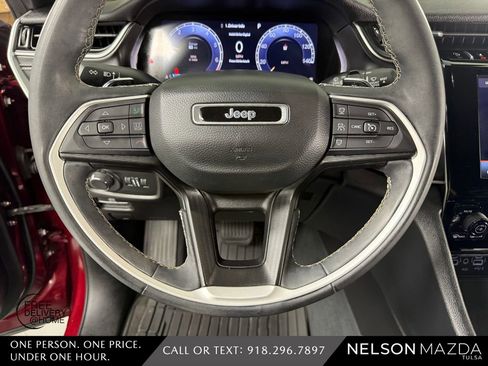 Used 2023 Jeep Grand Cherokee Altitude AWD/4WD image 24