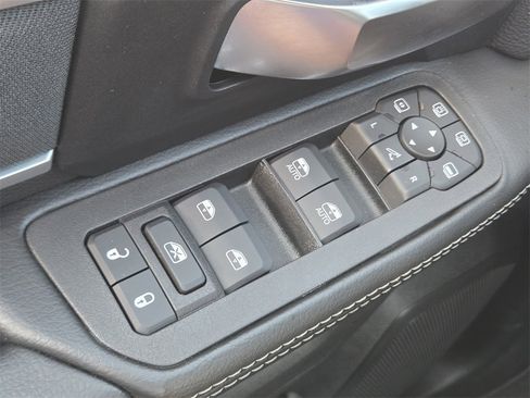 Used 2025 RAM 2500 Big Horn image 26