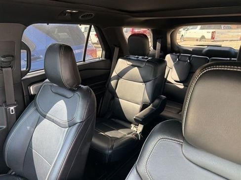 Used 2022 Ford Explorer ST w/ Equipment Group 401A AWD/4WD image 15