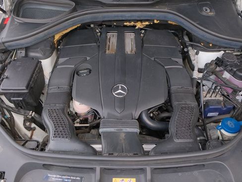 Used 2017 Mercedes-Benz GLS 450 4MATIC w/ Premium Package image 9