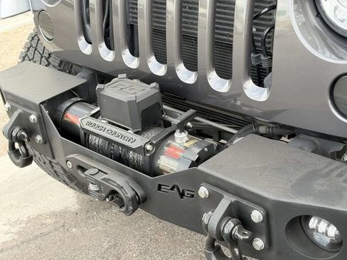 Used 2014 Jeep Wrangler Unlimited Sport AWD/4WD image 2