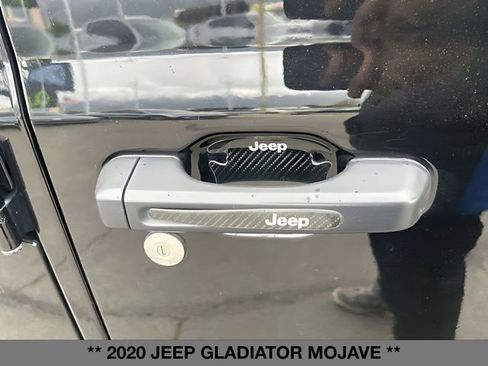 Used 2020 Jeep Gladiator Mojave AWD/4WD image 14