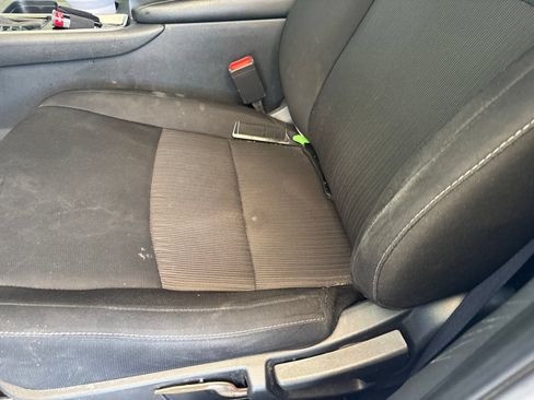Used 2024 Nissan Sentra SV FWD image 7