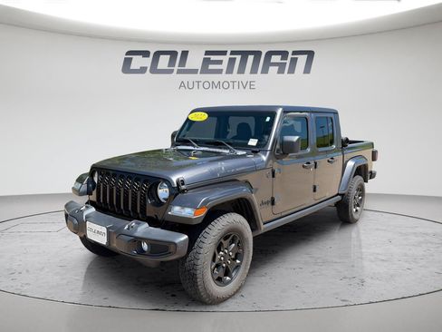 Used 2022 Jeep Gladiator Sport AWD/4WD image 1