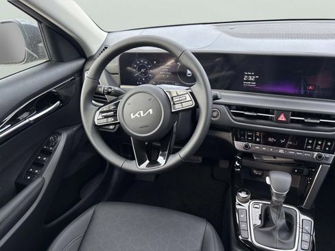 New 2026 Kia Seltos EX image 13