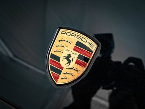 New 2026 Porsche Cayenne S image 18