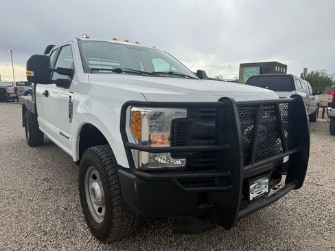 Used 2017 Ford F350 XL w/ Power Equipment Group AWD/4WD image 2