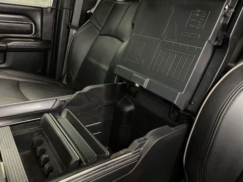 Used 2020 RAM 3500 Limited w/ Black Appearance Package image 24