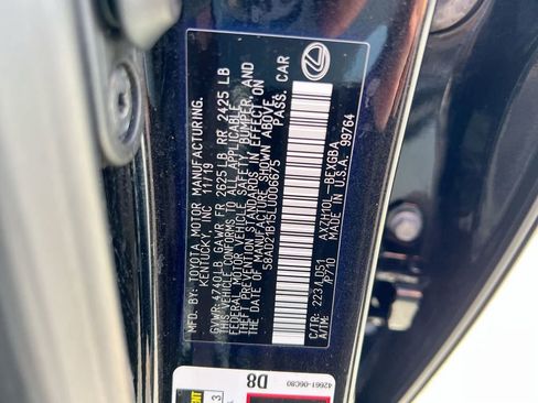 Certified 2020 Lexus ES 300h w/ Premium Package FWD image 23