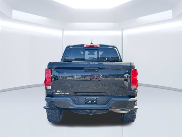 Used 2023 Chevrolet Colorado Trail Boss w/ Technology Package AWD/4WD image 7