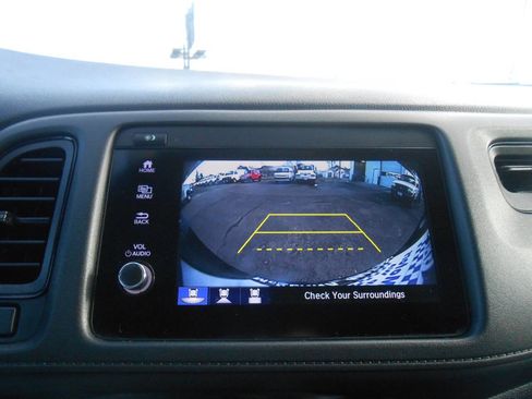 Used 2021 Honda HR-V Sport image 12